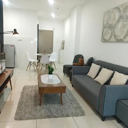 Itcc Manhattan Suites By Kansayan Homestay Penampang Exterior photo