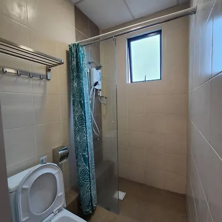 Itcc Manhattan Suites By Kansayan Homestay Penampang Exterior photo