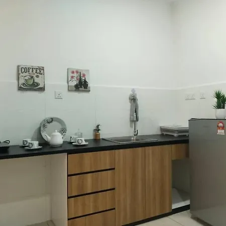Itcc Manhattan Suites By Kansayan Homestay Penampang Exterior photo